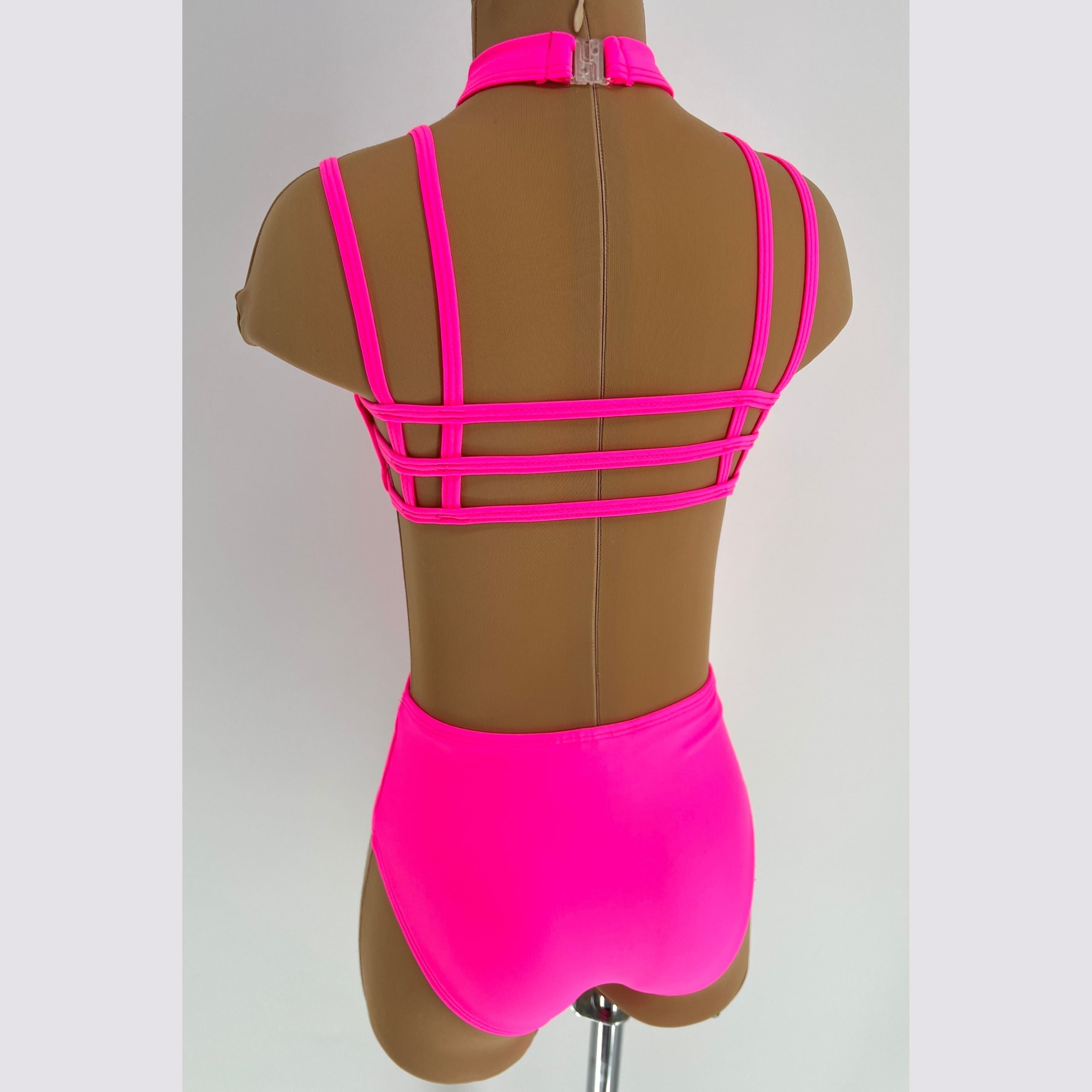 Child 6 | Captivate Mini | Neon Pink - Sparkle Worldwide