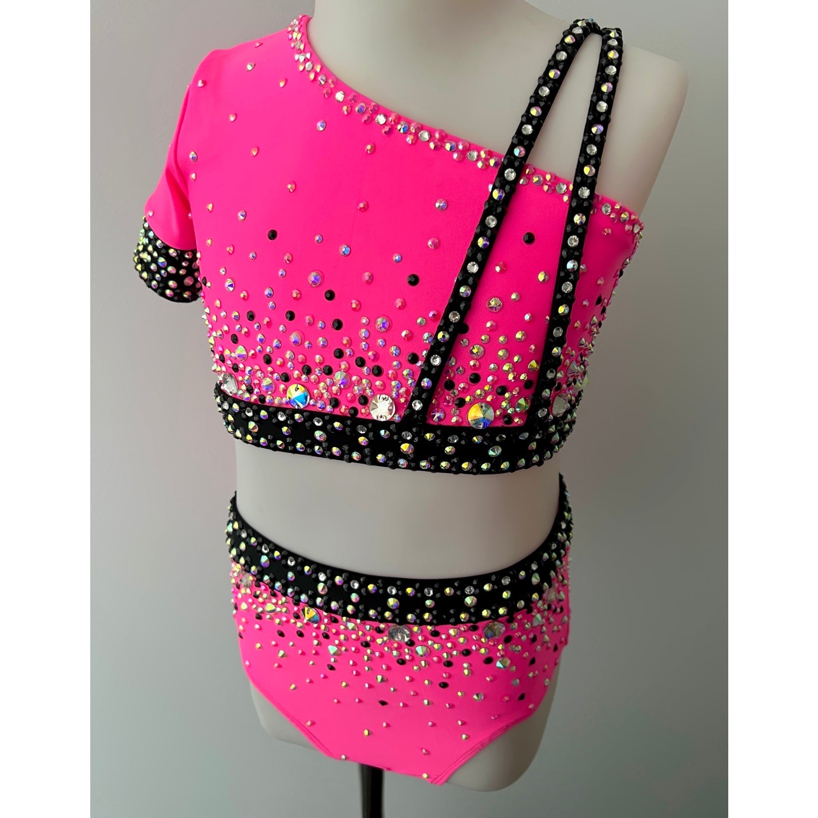 Child 10 | Black and Pink Jazz Dance Costume - Sparkle Worldwide